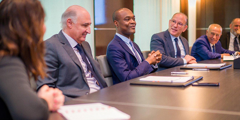La BIAT et sa filiale BIAT France signent un partenariat avec IYU Europe
